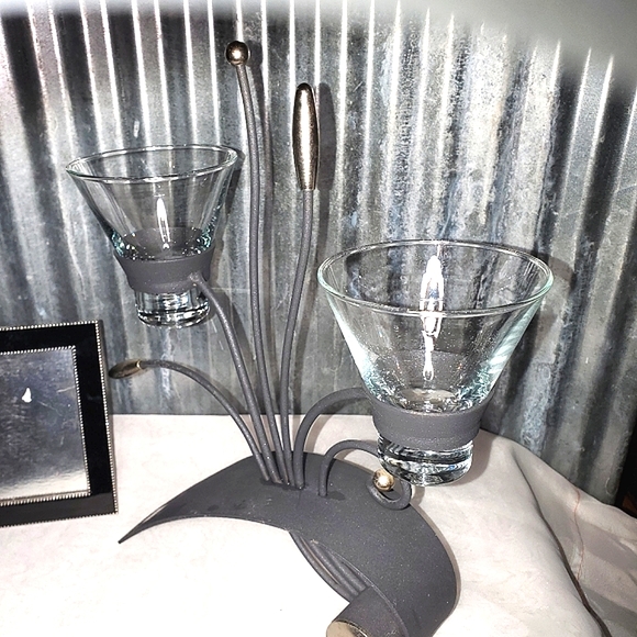 Vintage Black Metal Art Candle Holder & Black Enameled Frame - Picture 6 of 16